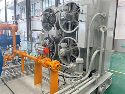 CNG Filling Pump Machine